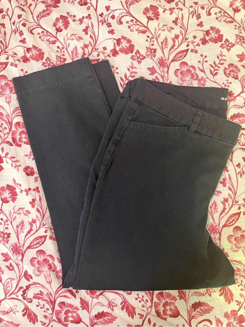 2 Pairs Women’s Pixie Skinny Crop - Grey and Black